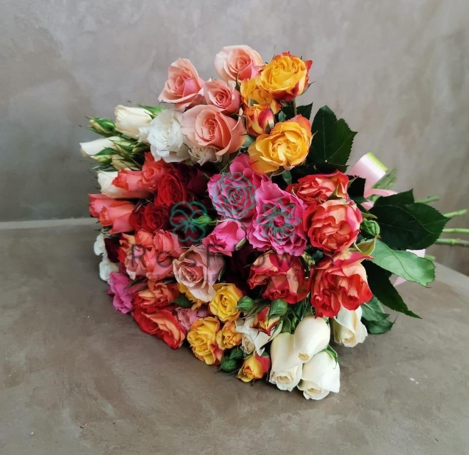 Букет цветов из: Розы в Аллерое