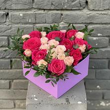 Цветочная композиция из Розы в коробке в Аллерое