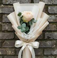 Букет цветов из:  Розы в Аллерое
