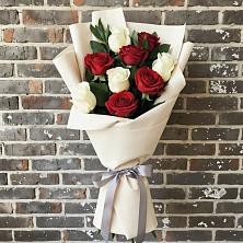 Букет цветов из:  Розы в Аллерое