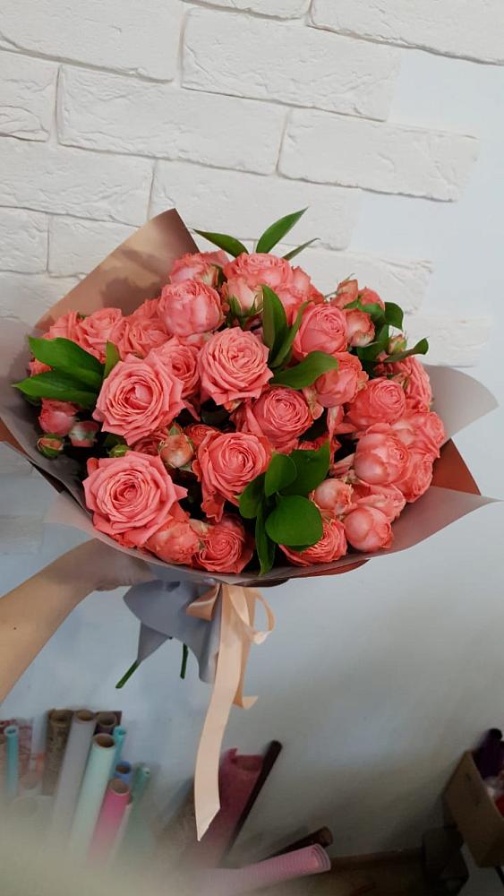 Букет цветов из: Розы в Аллерое