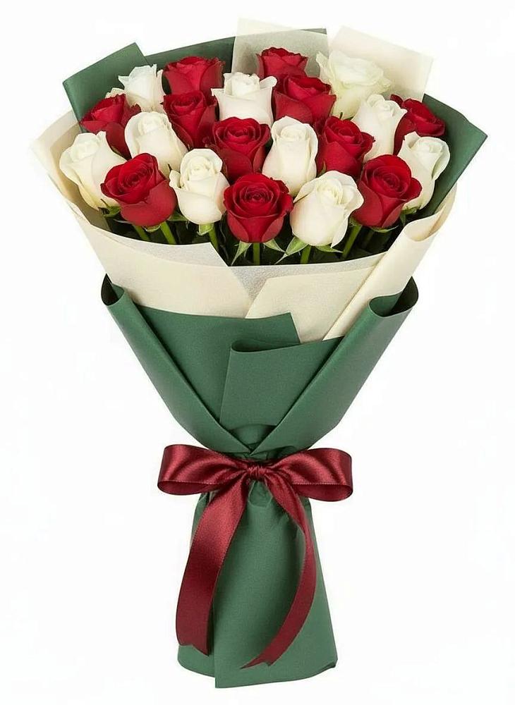 Букет Микс из красных и белых роз в Аллерое