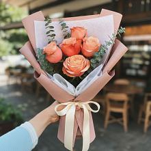 Букет цветов из:  Розы в Аллерое