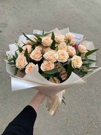 Букет Кремовые розы Латте в Аллерое