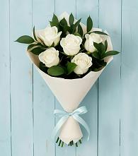 Букет цветов из:  Розы в Аллерое