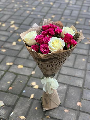 Букет цветов из: Розы в Аллерое