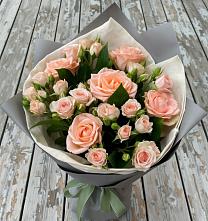Букет цветов из:  Розы в Аллерое