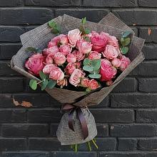 Букет цветов из:  Розы в Аллерое