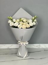 Букет цветов из:  Розы и Лизиантусы в Аллерое